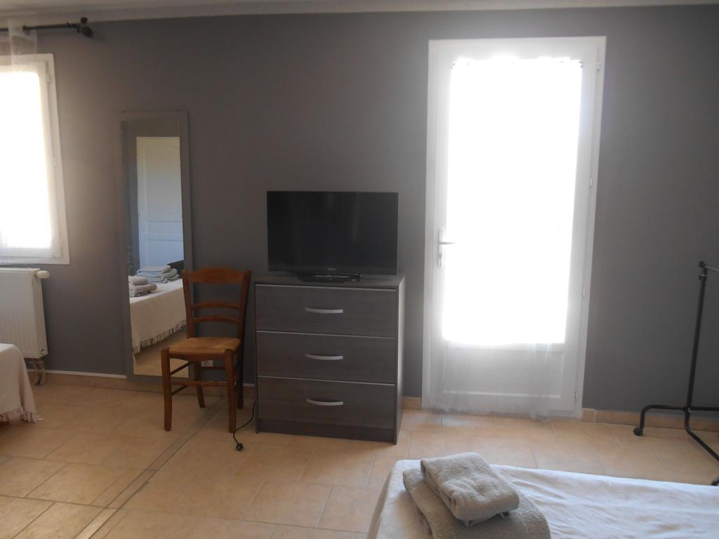 Chambres D'Hotes Les Maisses Mison 객실 사진